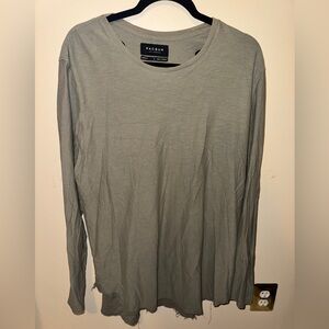 PacSun Men's hem Long Sleeve Tee longer fit